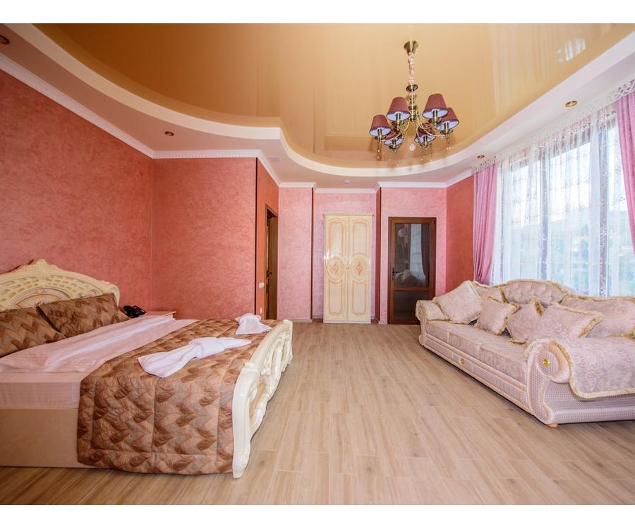 Фото № 28: Галерея – отдых в Hotel Royal в Алуште, Крым