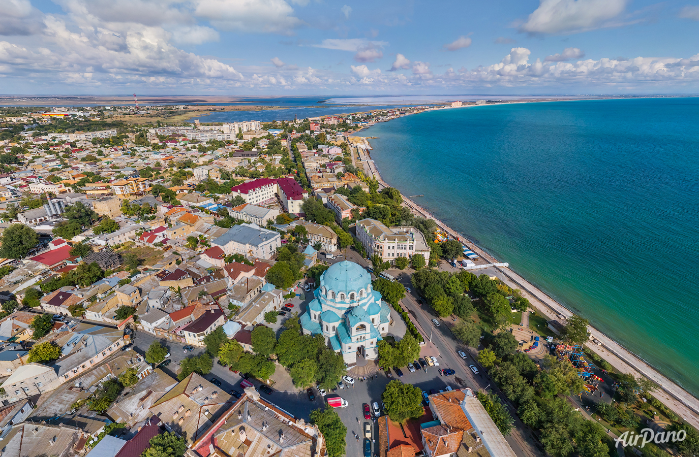 Фото Евпатории для тех, кто думает куда лучше съездить в Крым на отдых