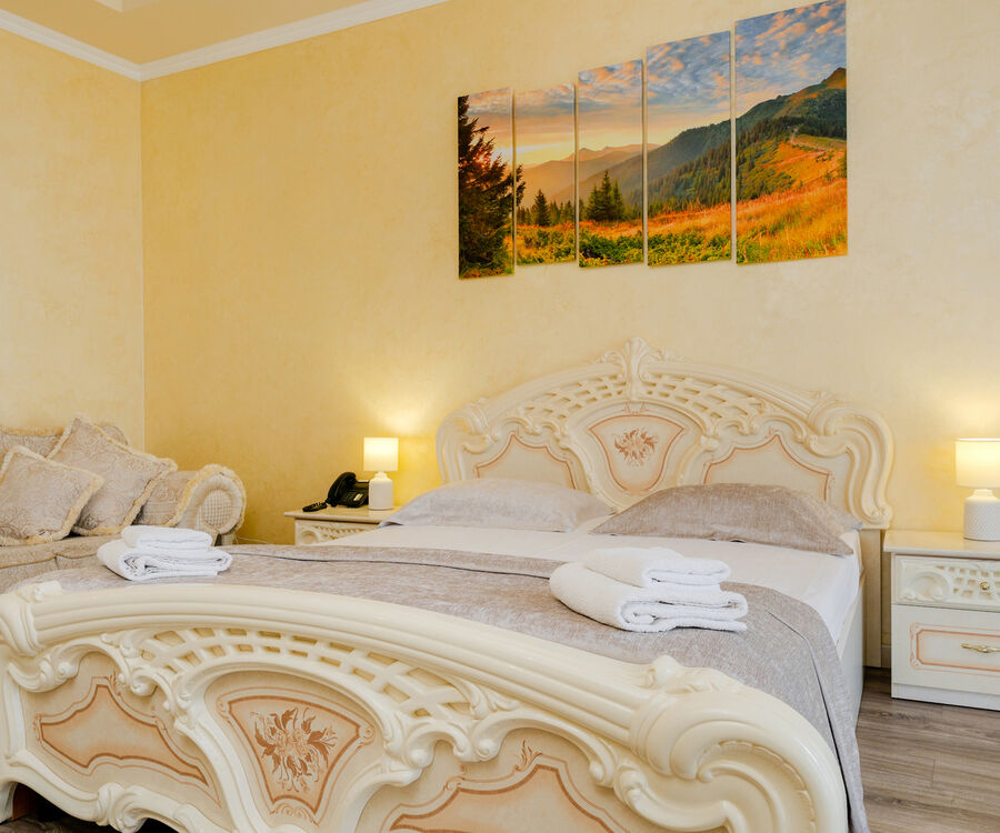 Фото № 3: Галерея – отдых в Hotel Royal в Алуште, Крым