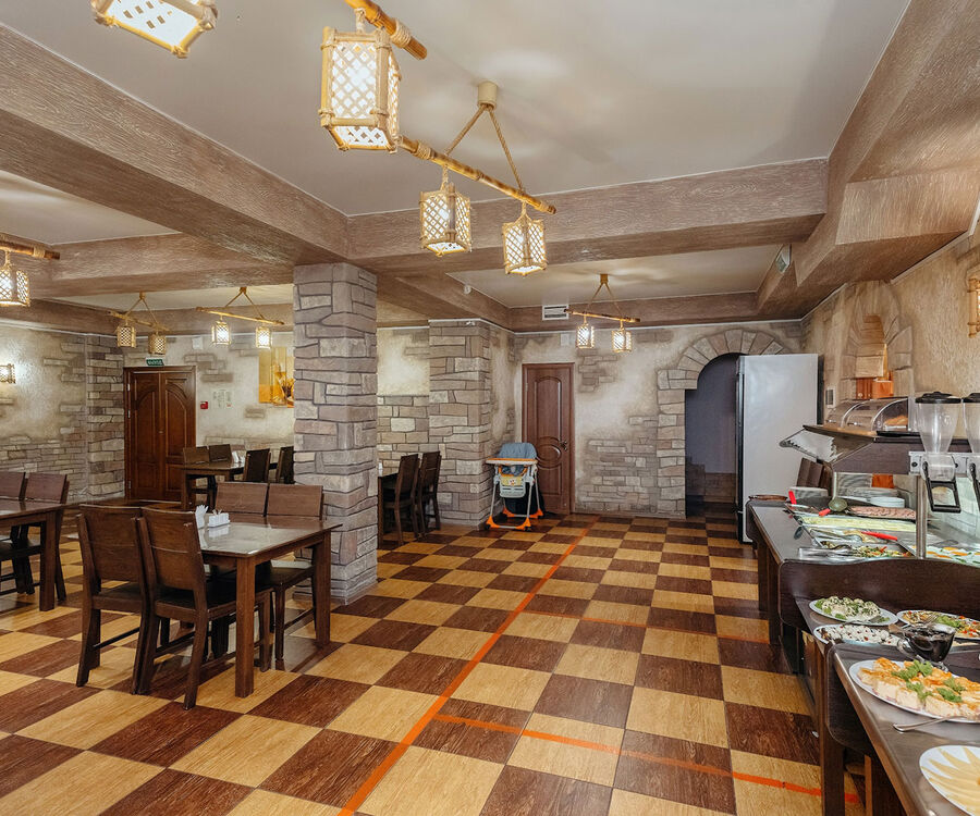 Фото № 3: Галерея – отдых в Hotel Royal в Алуште, Крым